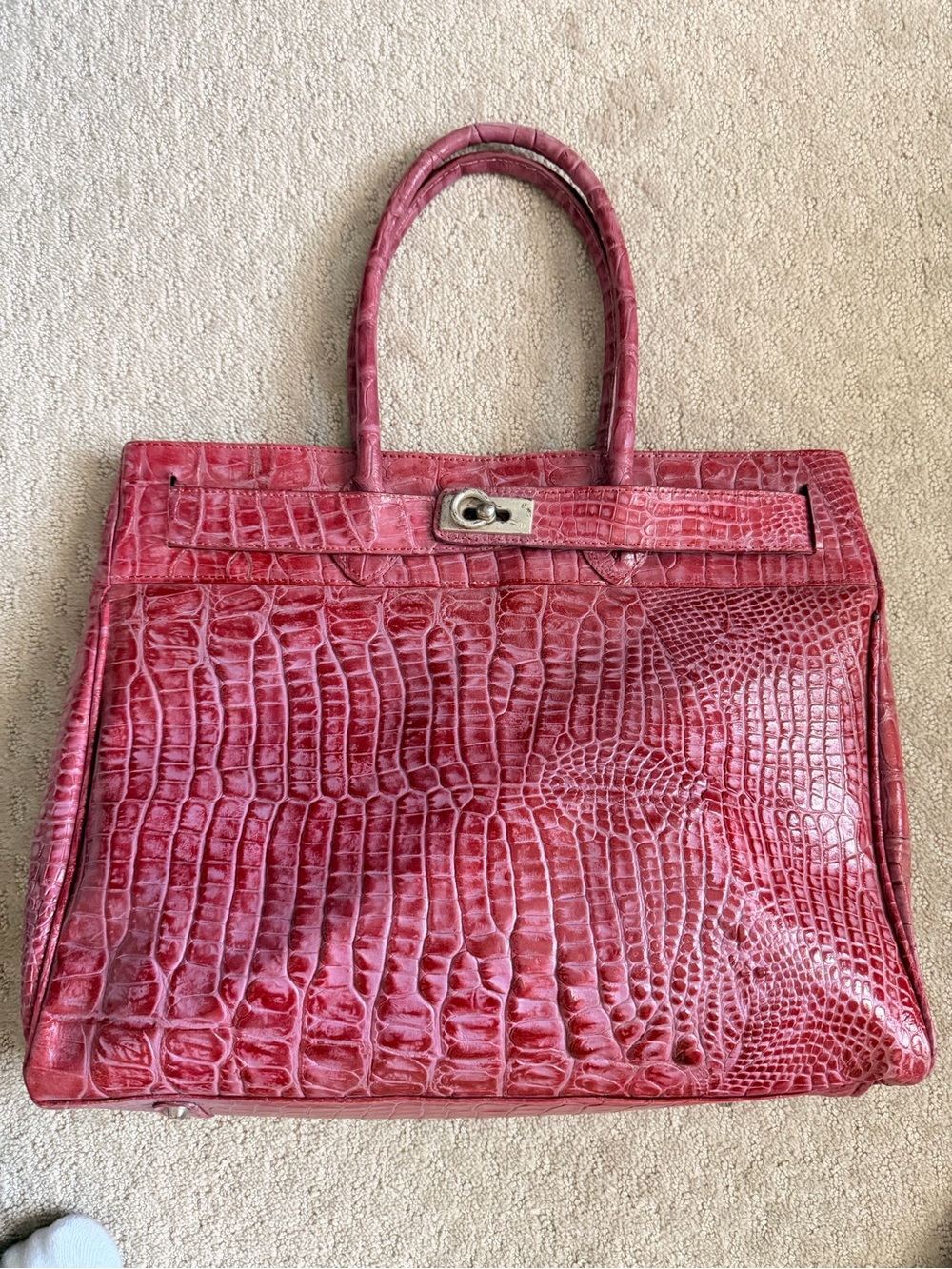 Veari Red/Berry Hornback Crocodile Genuine Leather tote